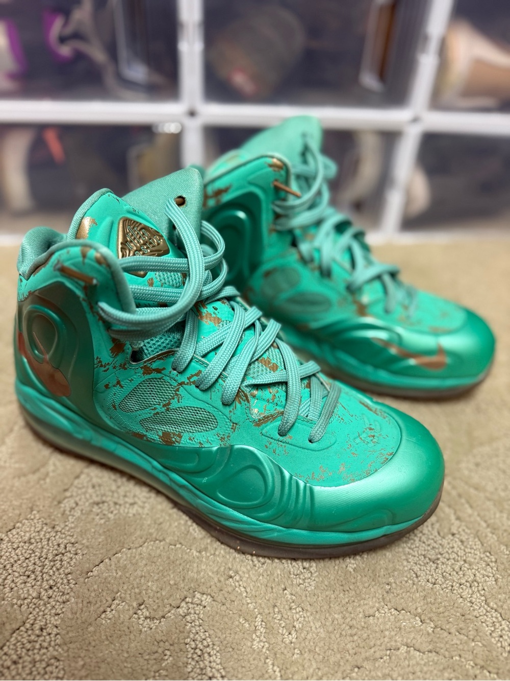 Nike Air Max Hyperposite Statue of Liberty